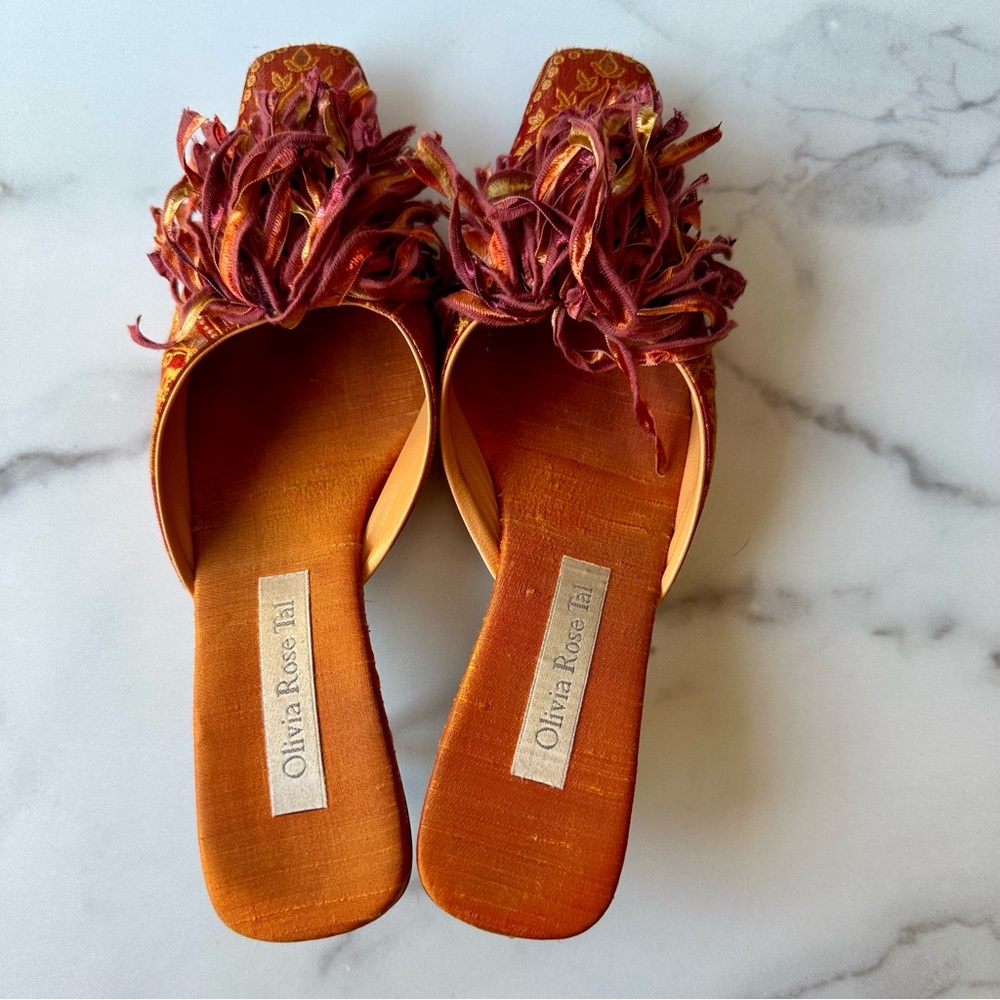 Olivia Rose Tal Silk Pom-Pom Mules Size 8 - Picture 5 of 12